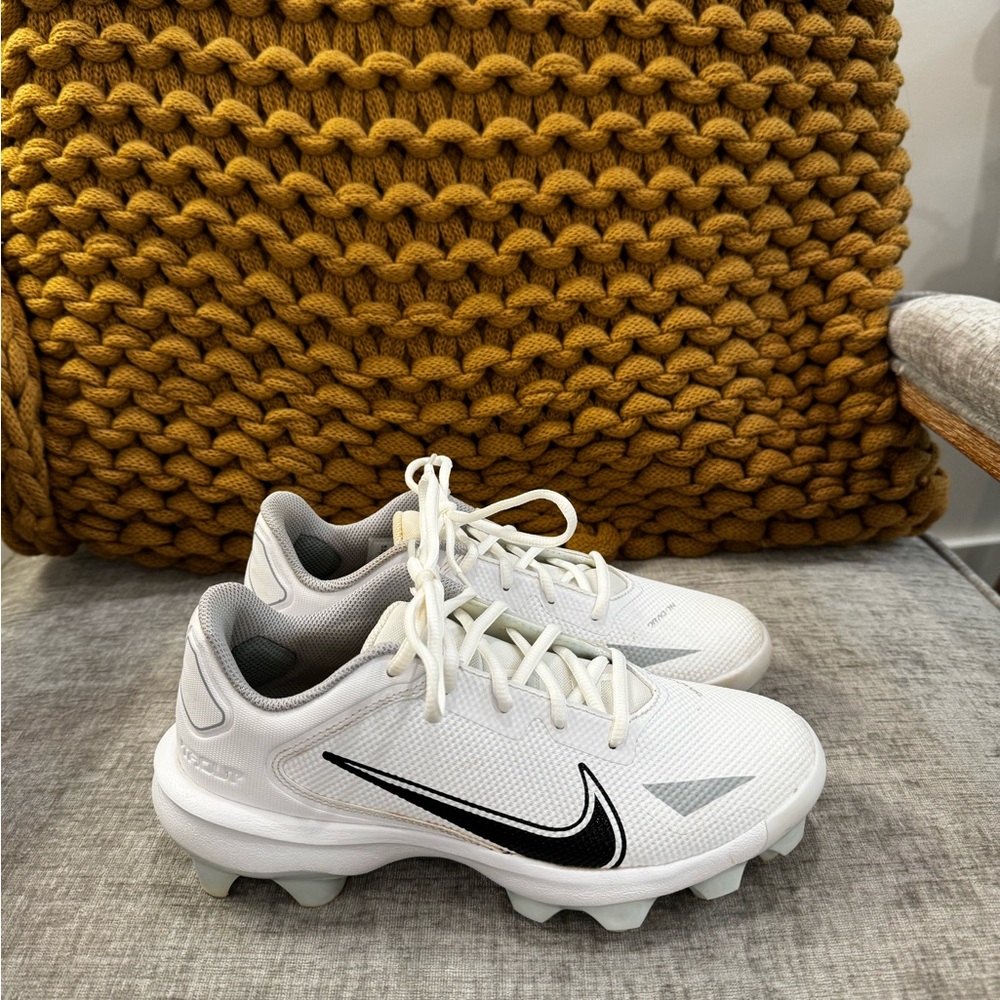 Sport Youth Unisex Nike Cleats